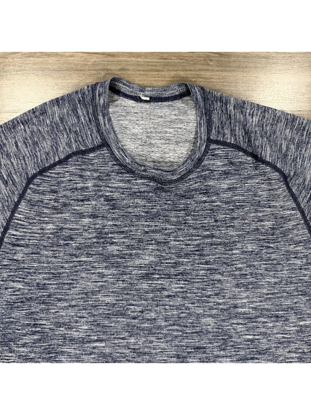 Lululemon Men's Metal Vent Tech Surge Short Sleeve - Heathered Blue - Picture 3 of 8